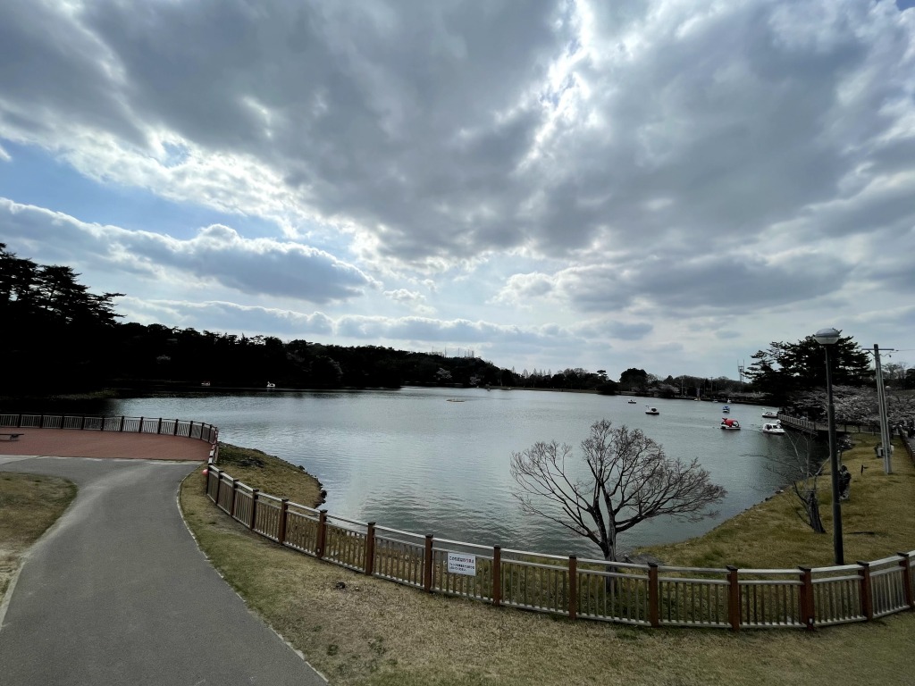 スターバックスコーヒー豊田鞍ケ池公園店